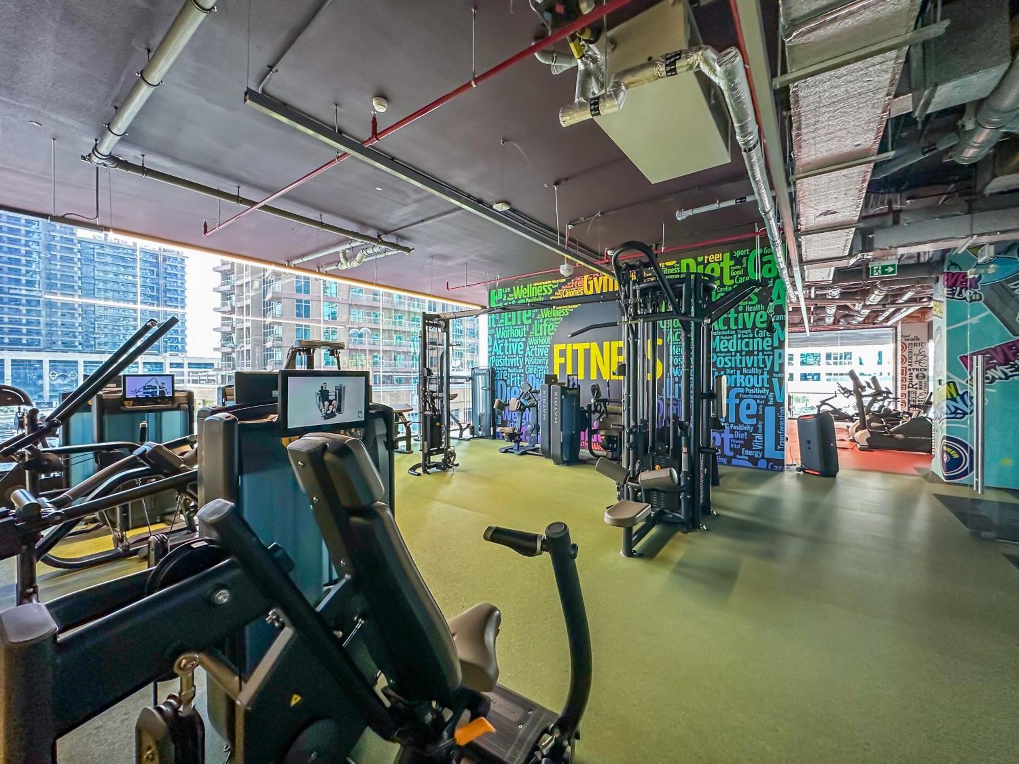 Mbl Royal, Jlt- Two Bedroom With View Apartment *